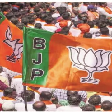 1 (4) राजस्थान, मध्यप्रदेश, छत्तीसगढ़ में भाजपा की जीत तय, तेलंगाना में कांग्रेस की जीत निश्चितराजस्थान में सरकार बदलने का ट्रेंड जारी, कांग्रेस के 18 बड़े मंत्री चल रहे पीछे