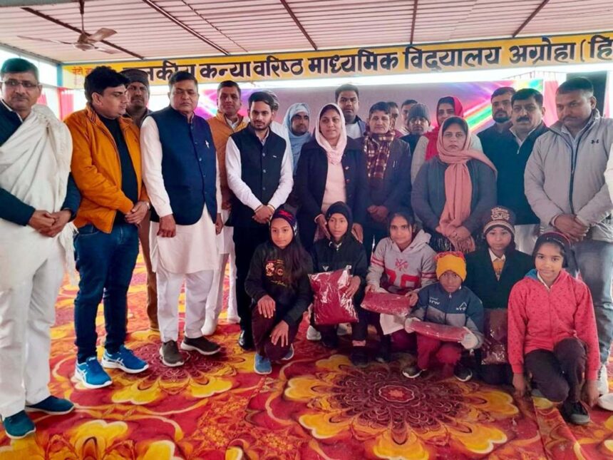 देश के विकास सहित हर कार्य में युवाओं की अहम भूमिका : डॉ. आशा खेदड़अग्रोहा में नव मतदाता दिवस पर आयोजित कार्यक्रम में पहुंची जिला अध्यक्ष