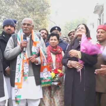 हिसार में कांग्रेस में शामिल हुए कुरड़ाराम नंबरदार:11 जनवरी को छोड़ी थी इनेलो,सैलजा बोली मिलेगा पूरा मान—सम्मान