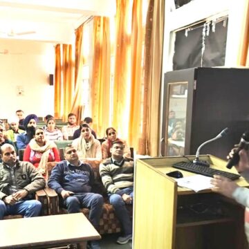 ईवी टेक्नोलॉजी में रोज़गार की है अनंत संभावनाएं: डॉ  ढींडसा