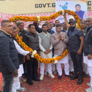 – अशोक मंगालीवाला के अभिनंदन के लिए बास बादशाहपुर में उमड़े सैकड़ों लोग- घर-घर कांग्रेस, हर घर कांग्रेस अभियान चलाकर अशोक मंगालीवाला ने लोगों को किया जागरूक- जनविरोधी नीतियों से परेशान जनता कांग्रेस में जता रही विश्वास : अशोक मंगालीवाला- महंगाई, बेरोजगारी व भ्रष्टाचार से परेशान जनता कांग्रेस में जता रही विश्वास : अशोक मंगालीवाला