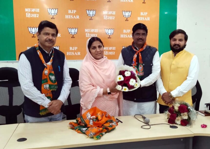 Bjp 1 (1) अनुसूचित जाति मोर्चा के जिला अध्यक्ष राजकुमार इंदौरा ने संभाला पदभार-जिला अध्यक्ष डॉ. आशा खेदड़ ने किया स्वागत, तीसरी बार सरकार बनाने का आह्वान-