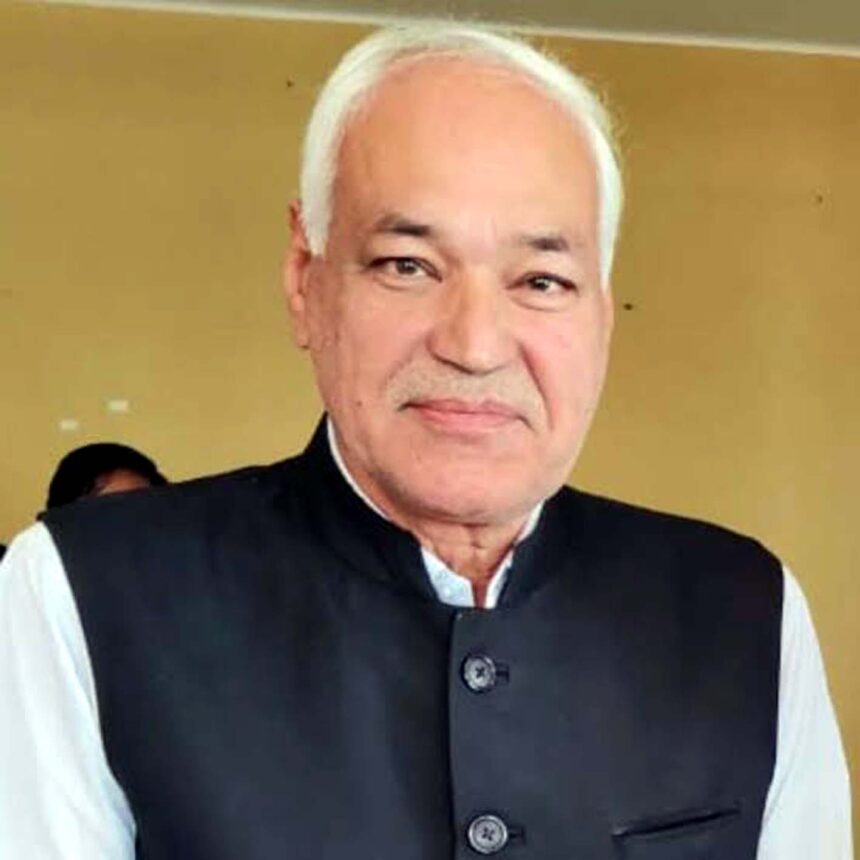 Dalbir Kirmara 5 मुख्यमंत्री मनोहर लाल का खुद को किसान हितैषी बताना हास्यास्पद : दलबीर किरमारा-रास्ते में कीलें बिछाकर, उन पर लाठीचार्ज करके, इंटरनेट बंद करके और कृषि बजट में कटौती करके बन रहे किसान हितैषी-