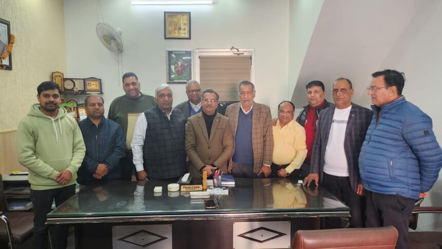 IMG-20240212-WA0017 व्यावसायिक एवं आधिकारिक समन्वय समिति का गठन व्यवसायिक ईकाईयों व सरकारी विभागों में तालमेल स्थापित करने हेतु समन्वय समिति का गठन