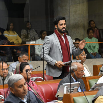 Photo 01 भव्य बिश्नोई ने विधानसभा में पशु अस्पतालों में वैटनरी सर्जन व दवाईयों की कमी का मुद्दा उठाया