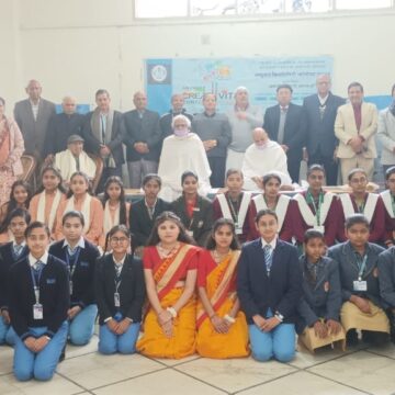 अणुव्रत समिति द्वारा आयोजित प्रदेश स्तरीय प्रतियोगिताओं में विद्यार्थियों ने दिखाई प्रतिभाअणुव्रत समिति की प्रदेश स्तरीय लेखन, चित्रकला, गायन, भाषण व कविता स्पर्धा में बच्चों ने लिया बढ़-चढ़ कर लिया हिस्सारचनात्मक व सकारात्मक सोच से हर मुकाम हासिल करना संभव : तरुण जैन