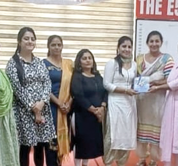 द ई5 महिला महाविद्यालय में छात्राओं को हेल्थ एंड फिटनेस बारे में व्याख्यान दिया गया