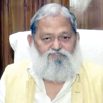 Anil vij copy अनिल विज ने फिल्म ‘बंदिनीÓ (1963) का गाना ‘मन की किताब से तुम मेरा नाम ही मिटा देना…Ó गुनगुनाया