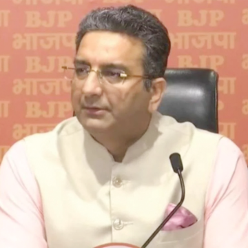 BJP copy आप के आरोपों पर बीजेपी का पलटवार