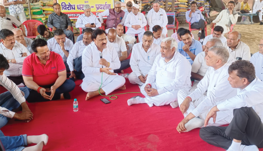Bajrang copy सरकार की गलत नीतियों के कारण प्रदेश का किसान, आढ़ती व मजदूर लगातार बर्बाद होता जा रहा है : बजरंग गर्ग