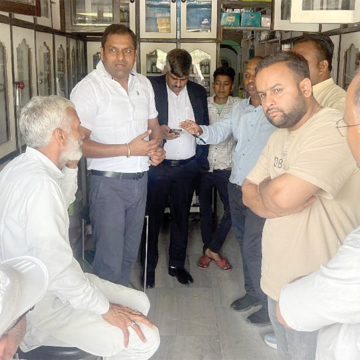 Garg copy अपराधियों द्वारा भरे बाजार में फायरिंग करके 20 लाख़ रूपये की रंगदारी मांगना बहुत बड़ा चिन्ता का विषय है : राहुल गर्ग