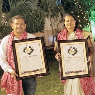 Jangra copy हिसार के कलाकार जांगड़ा दंपति को मिला Óशाश्वत श्रीÓ कला पुरस्कार से सम्मान