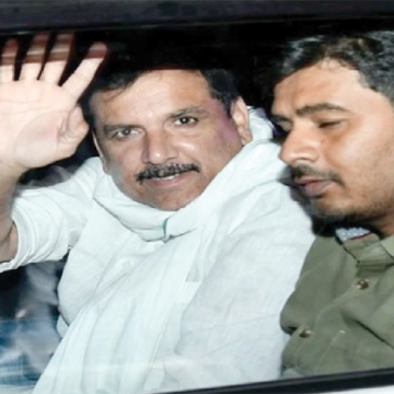 Sanjay Singh copy (1) केजरीवाल अंदर, संजय सिंह अब बाहर, सुप्रीम कोर्ट से मिली बड़ी राहत, राजनीतिक गतिविधियों में ले सकेंगे हिस्सा
