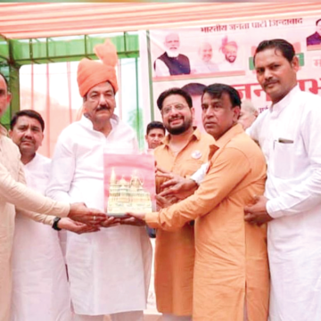 bjp ranjeet chotala copy विकास के मामले में देश को अग्रणी बनाना चाहती भाजपा : रणजीत सिंह