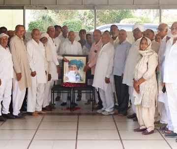 sampat singh copy (1) पूर्व मंत्री प्रो. सम्पत सिंह ने चौ. देवीलाल को किए श्रद्धासुमन अर्पित
