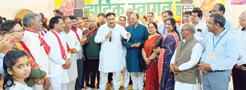 Bajrang copy सरकार को अपनी घोषणा के अनुसार अग्रोहा टीलें की खुदाई व अग्रोहा को रेलवे लाइन से जोडऩे का काम तुरंत प्रभाव से शुरू करना चाहिए : गर्ग