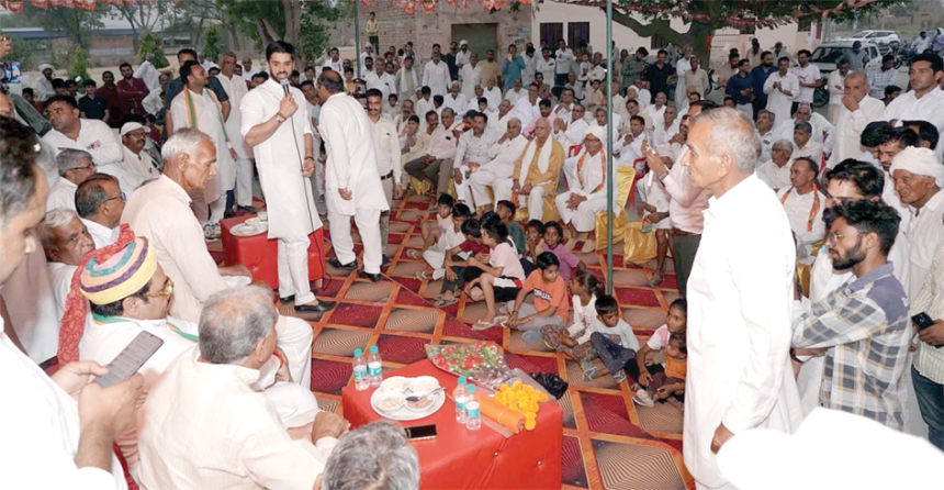 Bhavya copy (1) सरकार के आशीर्वाद से आदमपुर विकास के पथ पर अग्रसर : भव्य बिश्नोई