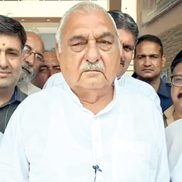 HUDA copy पूर्व सीएम का दुष्यंत पर तंज : भूपेंद्र हुड्डा बोले- चौटाला भाजपा की बी टीम, कांग्रेस के साथ तो लिखित में दे, हम मांगेंगे राष्ट्रपति शासन
