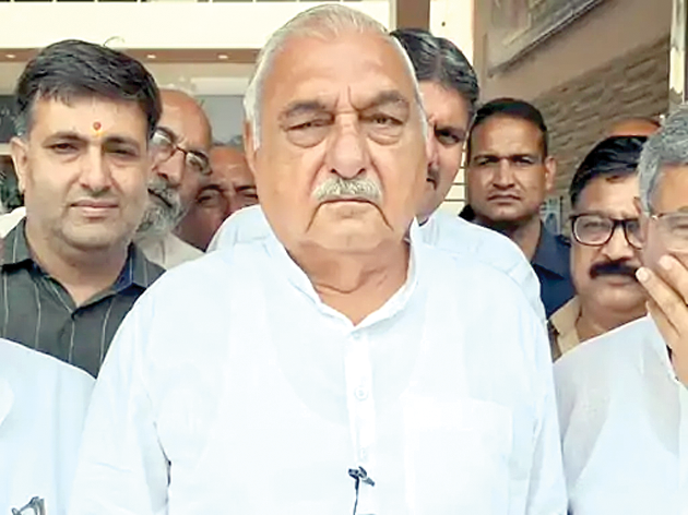 HUDA copy पूर्व सीएम का दुष्यंत पर तंज : भूपेंद्र हुड्डा बोले- चौटाला भाजपा की बी टीम, कांग्रेस के साथ तो लिखित में दे, हम मांगेंगे राष्ट्रपति शासन