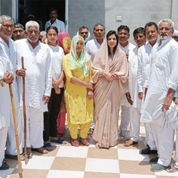 Indra devi copy अपने-पराए व देशहित की परख करके मतदान करें जनता : इंदिरा देवी