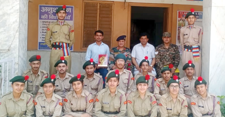 SD Scool copy (1) एसडी मॉडर्न पब्लिक स्कूल में पहुंचे एनसीसी बटालियन कमान अधिकारी कर्नल रणधीर सिंह