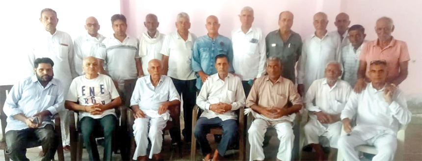Azad Nagar copy आजाद नगर की समस्याओं के स्थायी समाधान तक चैन से नहीं बैठेगी सुधार समिति : सुरेन्द्र शर्मा