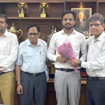 DN College copy दयानन्द महाविद्यालय, हिसार ने किया एचसीएस नीतिश सेलपाड़ का स्वागत