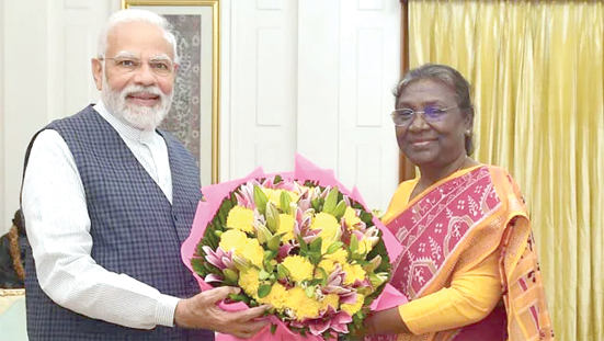 Modi copy ‘हमारा प्यार हिसारÓ ने विद्युत नगर दीवार पर चलाया पेंटिंग अभियान!
