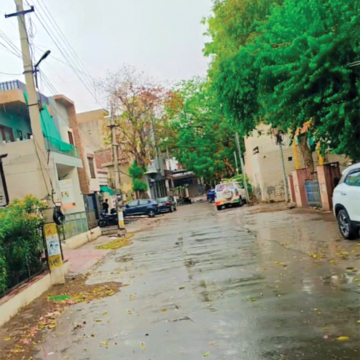 Ranin copy हिसार में हल्की बारिश के बाद गर्मी से राहत, धीमे हुए पारे के तेवर, 30 किमी प्रति घंटा की स्पीड से चलीं हवाएं