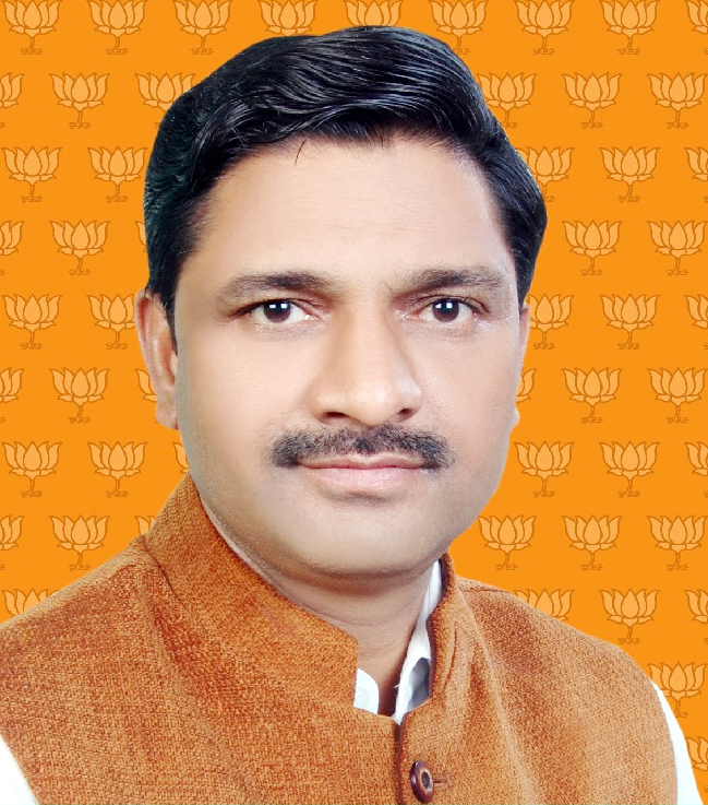 Ratan Saini copy हरियाणा प्रदेश में तीसरी बार नायब सिंह सैनी के नेतृत्व में भाजपा की सरकार बनेगी : रतन सैनी