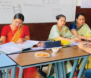 Yadvvani copy यदुवंशी शिक्षा निकेतन स्कूल में पीटीएम का आयोजन किया गया