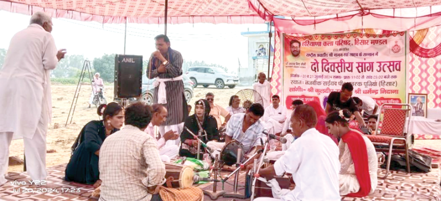 kharkpoonia copy खरक पूनिया में राष्ट्रपति अवार्डी स्व. मामन खान के सम्मान में हीरामल जमाल सांग का मंचन