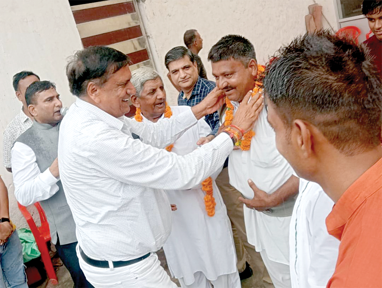 Jagesh tyal copy समाजसेवी जगदीश तायल हिसार से लड़ेंगे विधानसभा चुनाव
