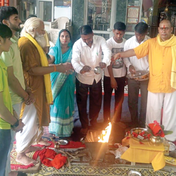 Purvanchal copy (1) पूर्वांचल जन कल्याण संगठन समिति ने हवन करके मनाया स्थापना दिवस